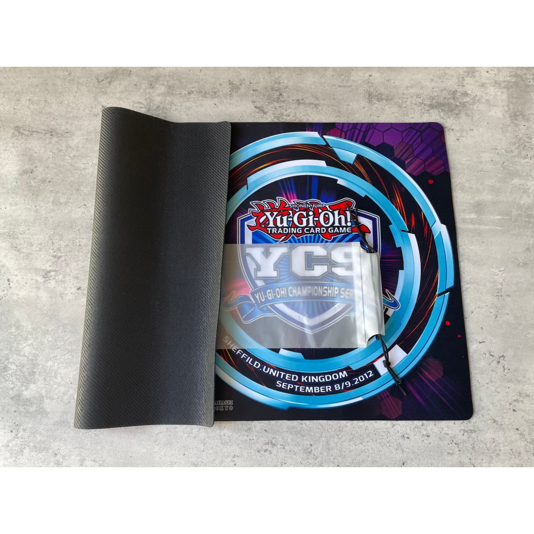 Yu-Gi-Oh! 600x350mm Breaker Th - огляд і ціна Door Mat Blank