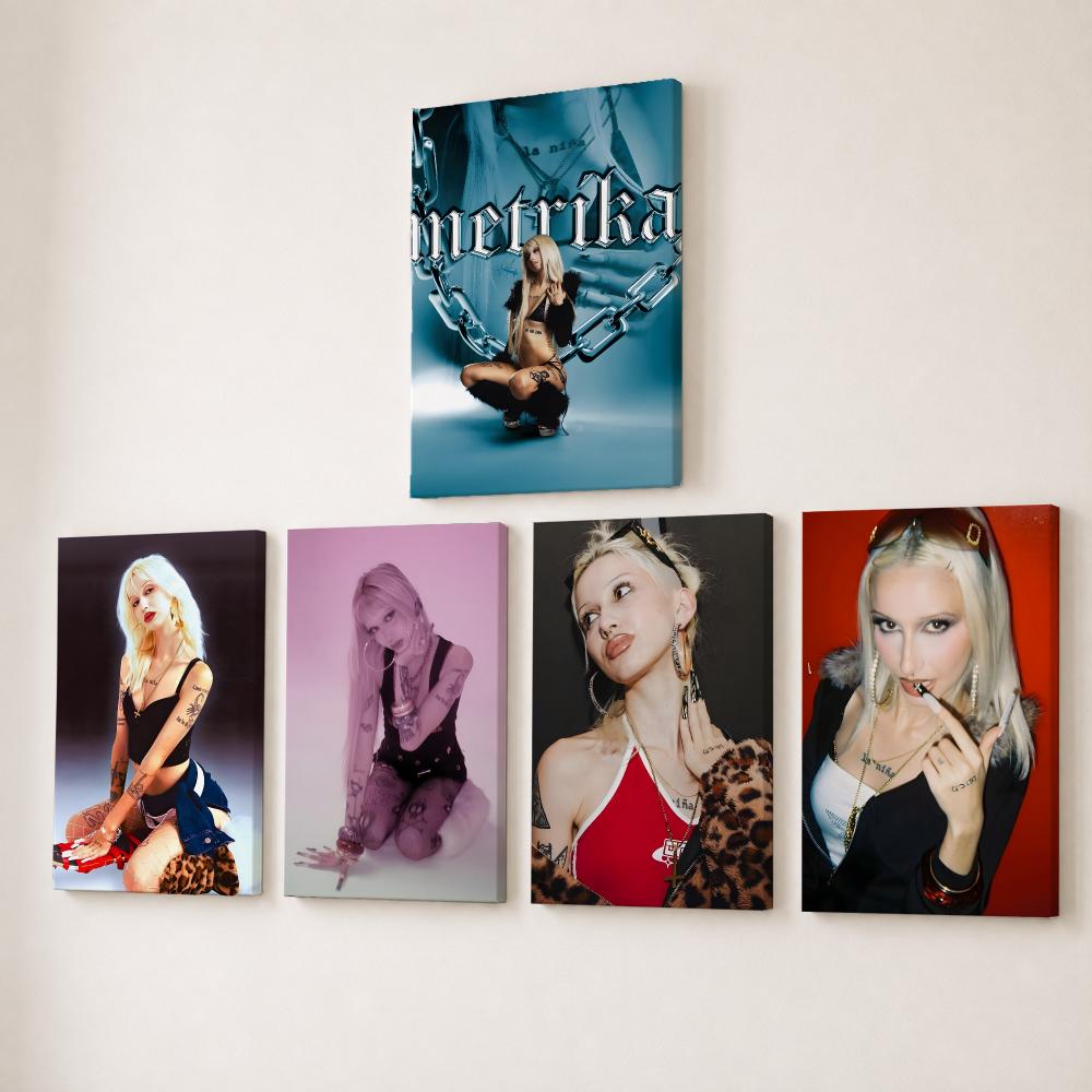Rapper Singer M-Metrika Painti - огляд і ціна Canvas Wrap Ready